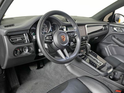 2024 Porsche Macan S
