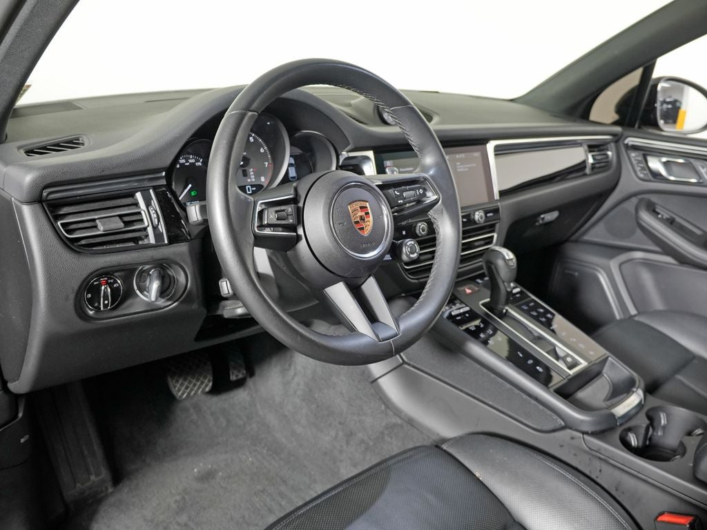 2024 Porsche Macan S