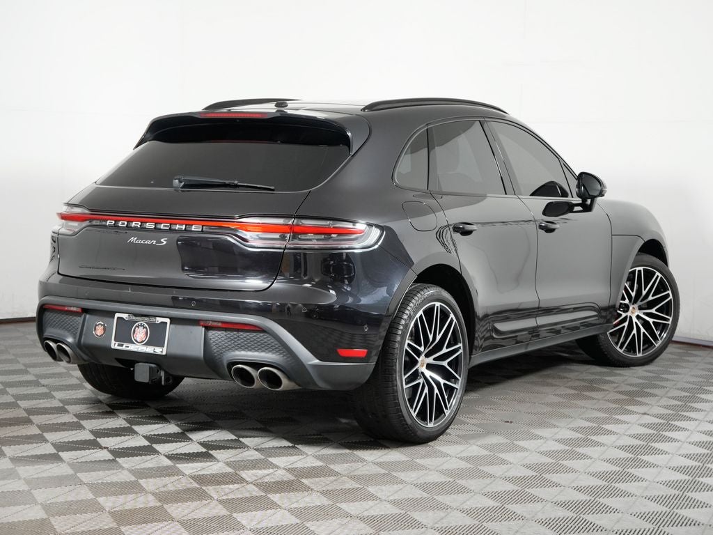 2024 Porsche Macan S