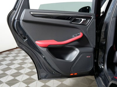 2026 Porsche Macan S