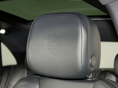 2023 Porsche Macan S