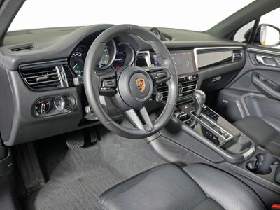 2023 Porsche Macan S