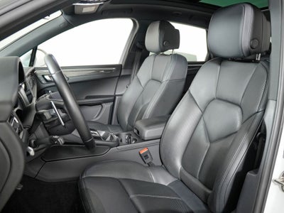 2023 Porsche Macan S