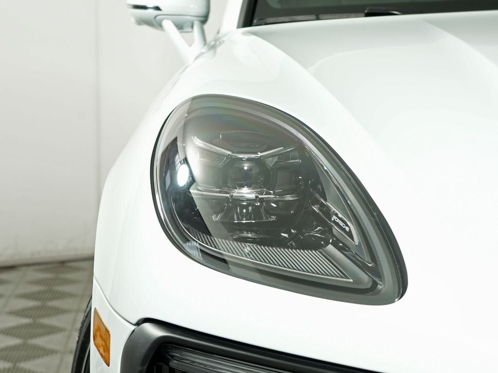 2026 Porsche Macan S