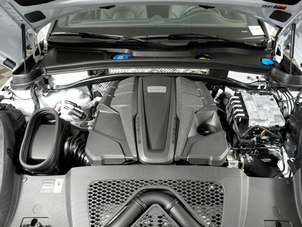 2026 Porsche Macan S