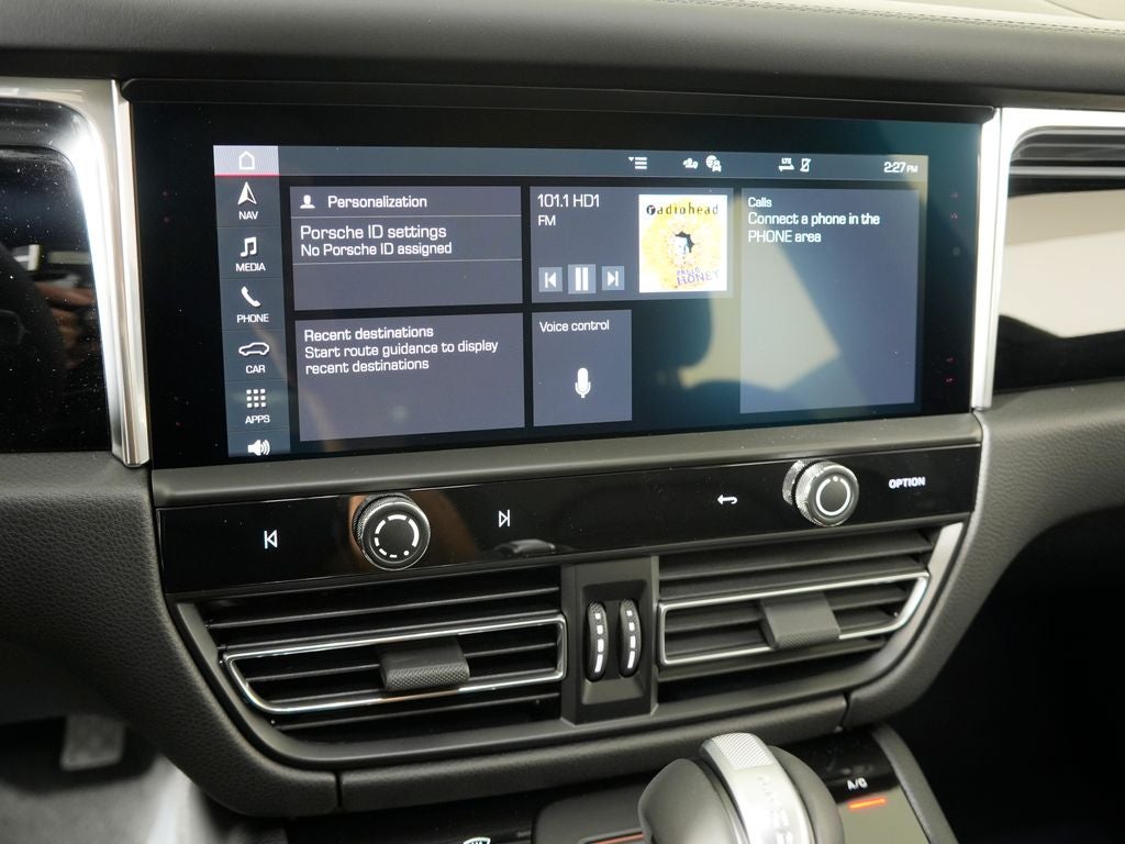 2026 Porsche Macan S