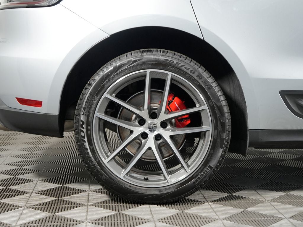 2026 Porsche Macan S