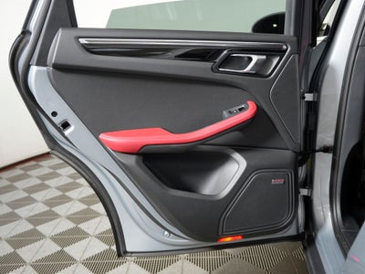 2026 Porsche Macan S