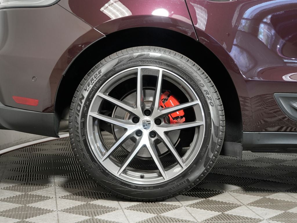 2026 Porsche Macan S