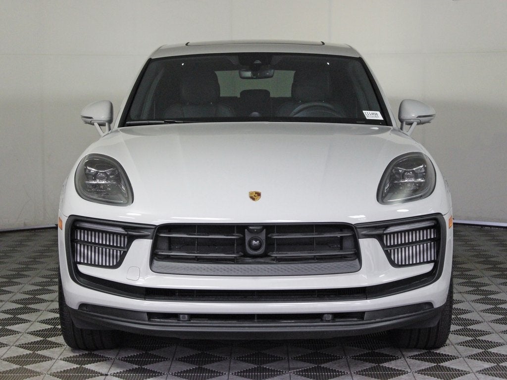 2025 Porsche Macan S