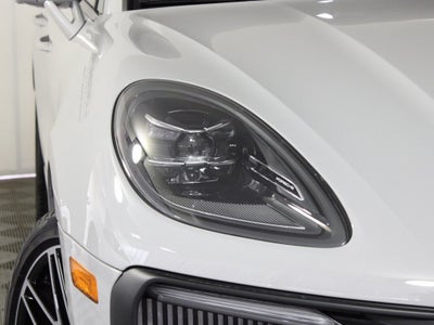 2025 Porsche Macan S