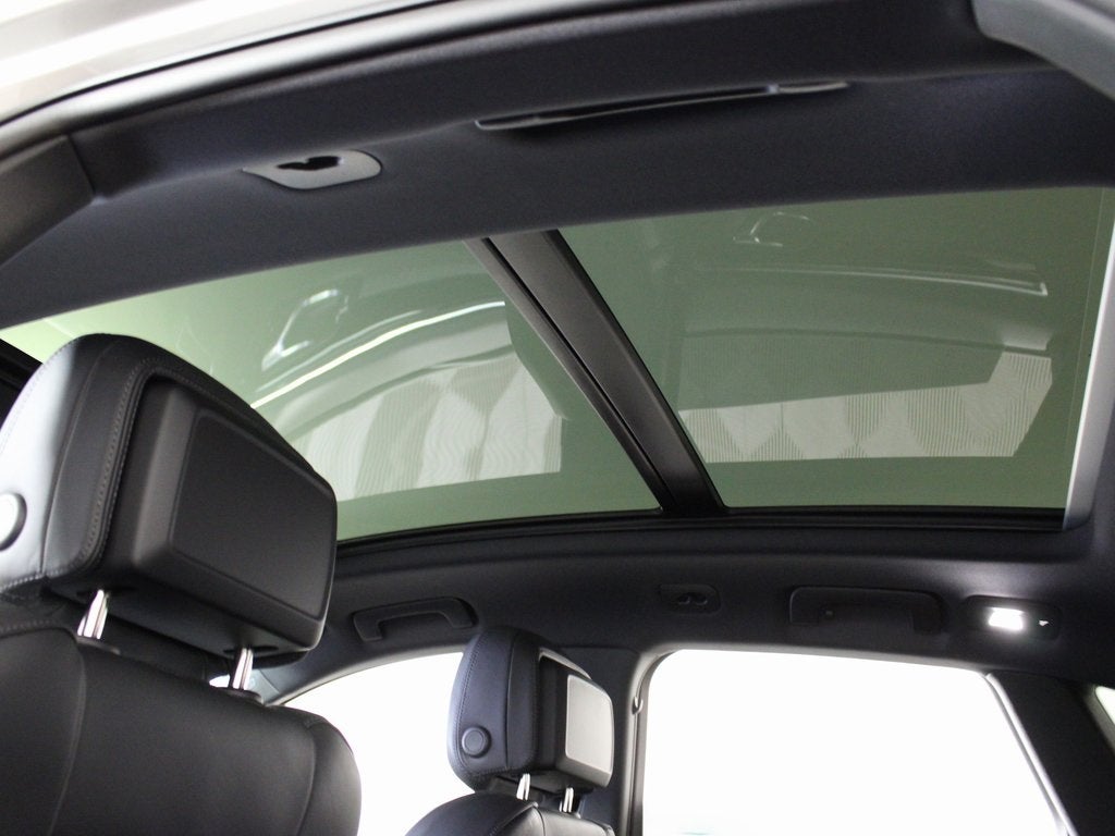 2025 Porsche Macan S