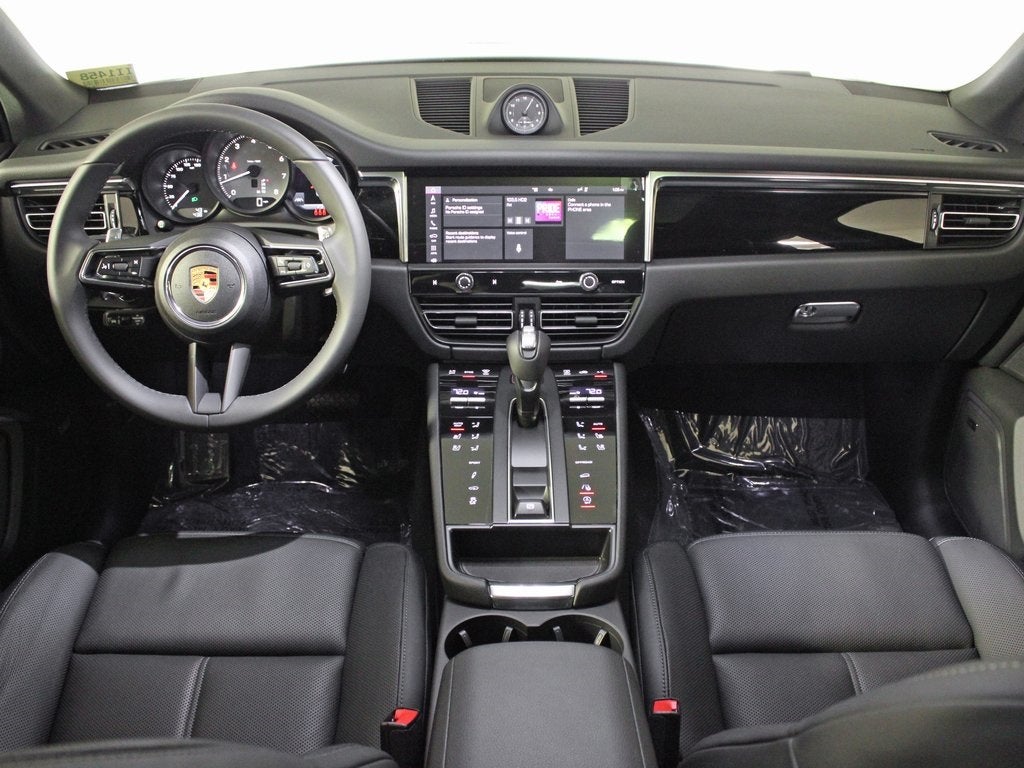 2025 Porsche Macan S