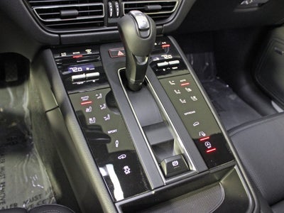 2025 Porsche Macan S