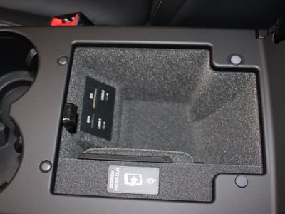 2025 Porsche Macan S