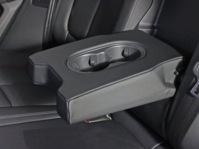 2025 Porsche Macan S