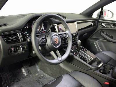 2025 Porsche Macan S