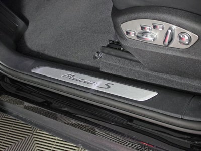 2025 Porsche Macan S