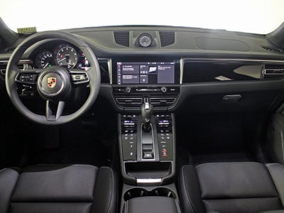 2025 Porsche Macan S