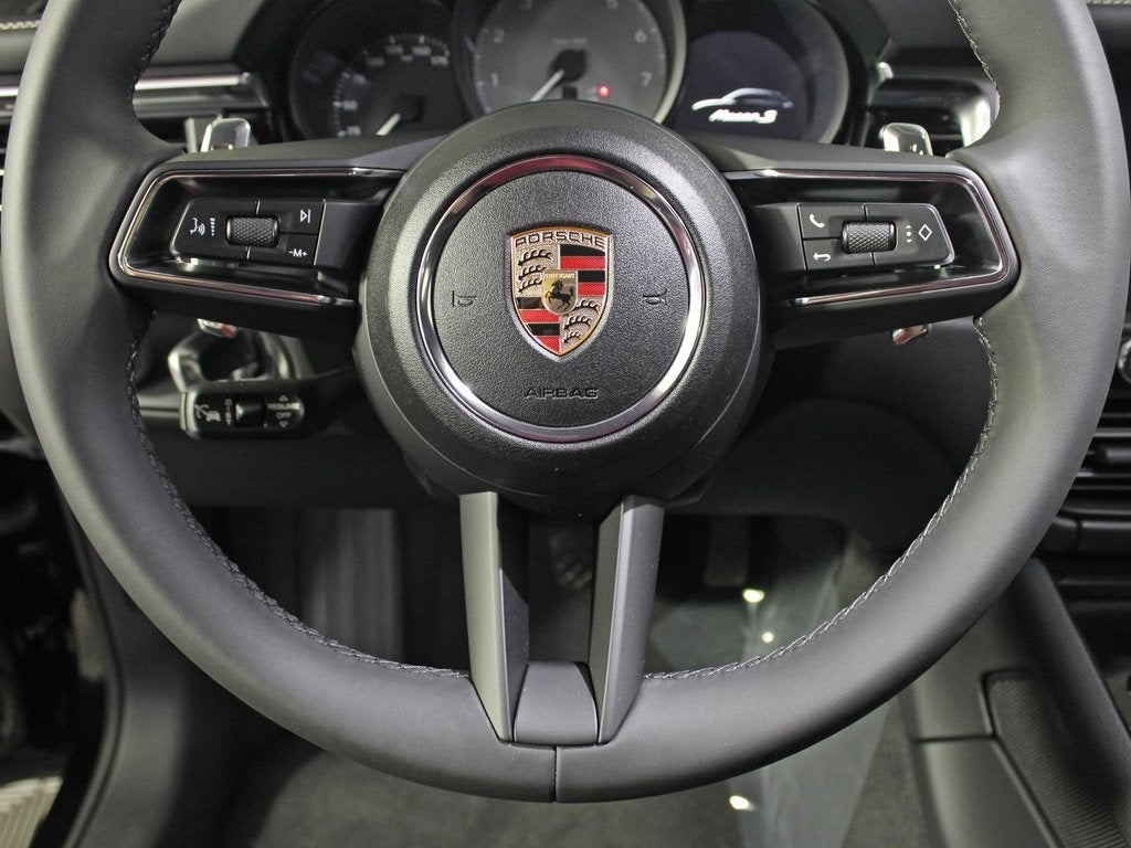 2025 Porsche Macan S