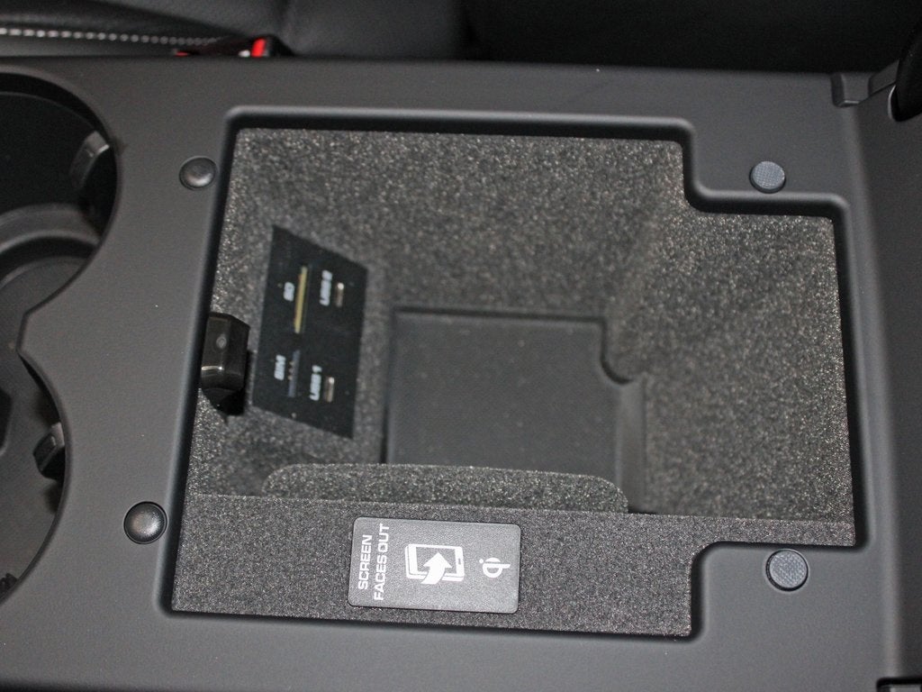 2025 Porsche Macan S