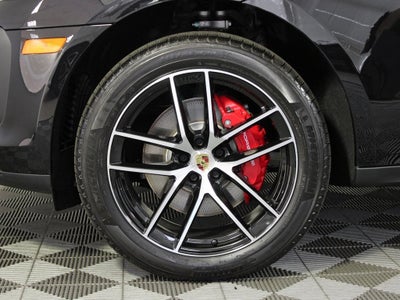 2025 Porsche Macan S