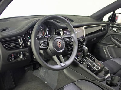 2025 Porsche Macan S