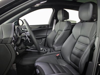 2025 Porsche Macan S