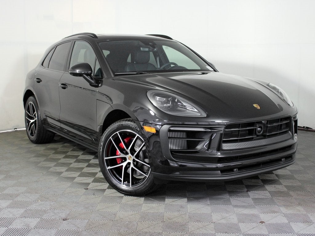 2025 Porsche Macan S
