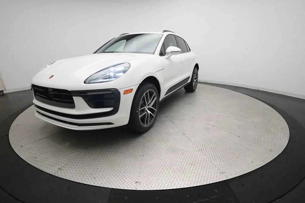 2026 Porsche Macan S