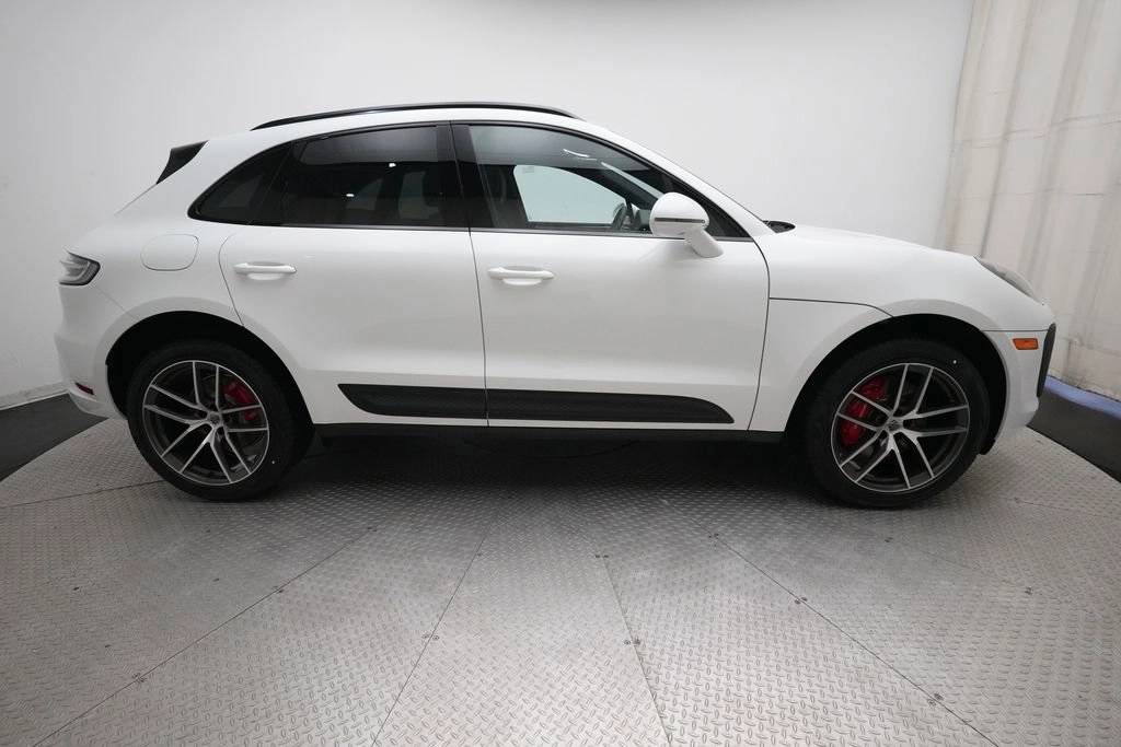 2026 Porsche Macan S