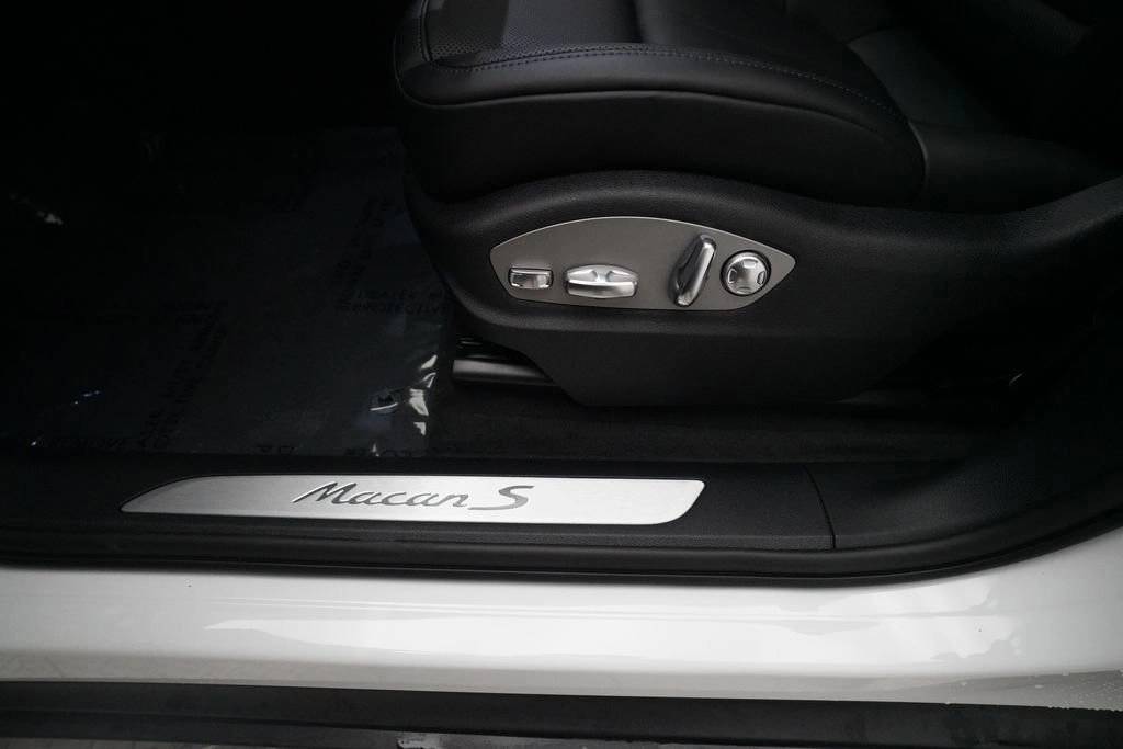 2026 Porsche Macan S
