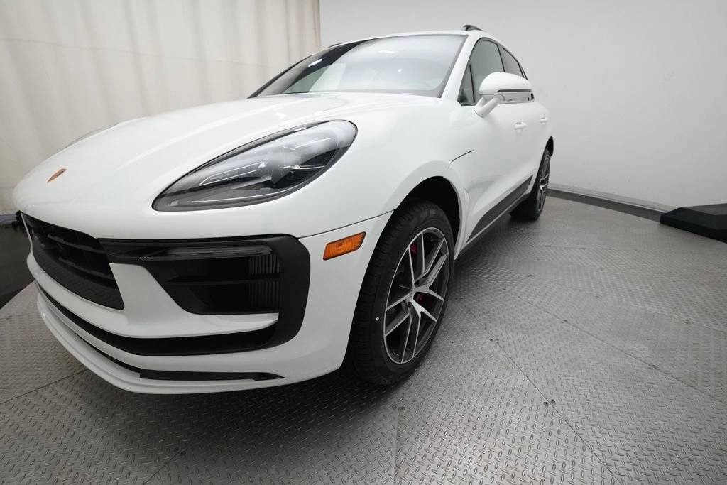 2026 Porsche Macan S