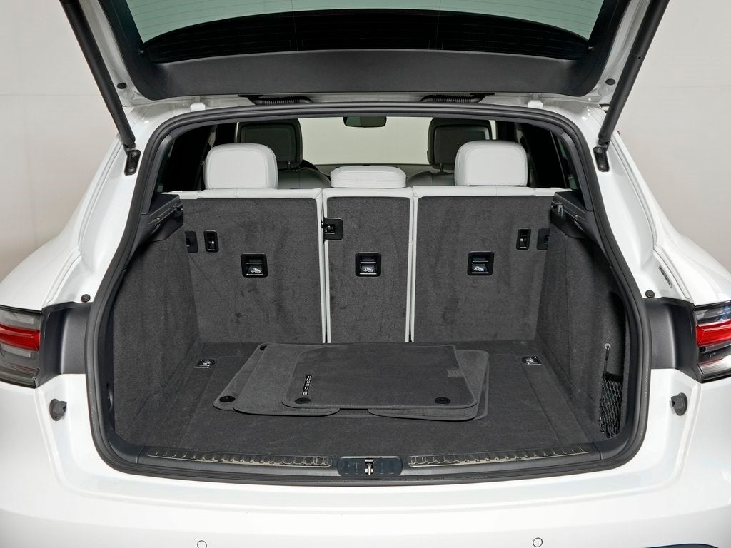 2023 Porsche Macan S