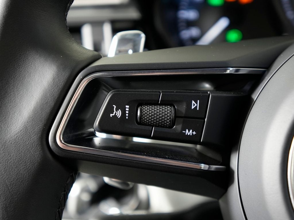 2023 Porsche Macan S