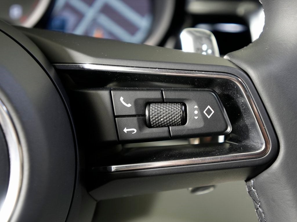 2023 Porsche Macan S