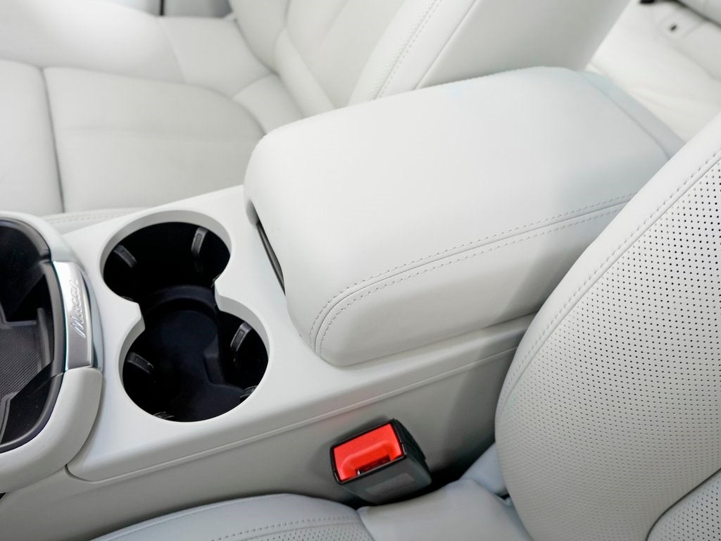 2023 Porsche Macan S