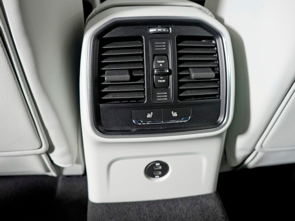 2023 Porsche Macan S