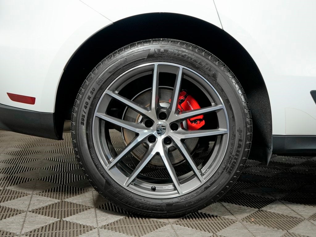 2023 Porsche Macan S