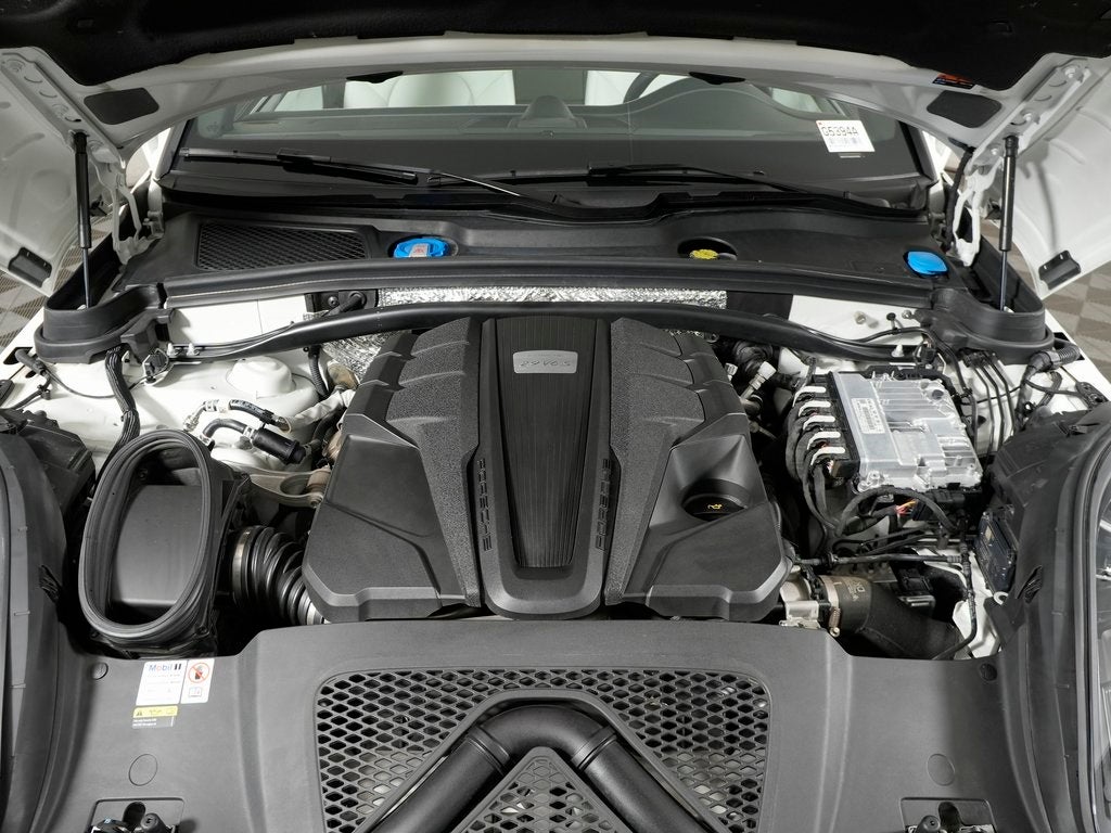 2023 Porsche Macan S