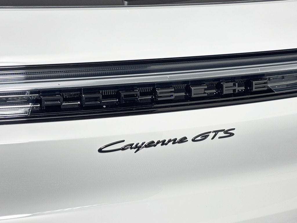 2026 Porsche Cayenne GTS