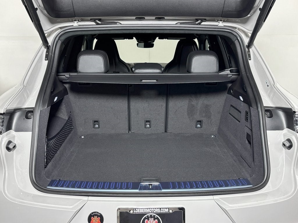 2026 Porsche Cayenne GTS