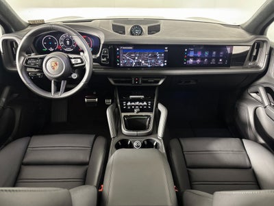 2026 Porsche Cayenne GTS