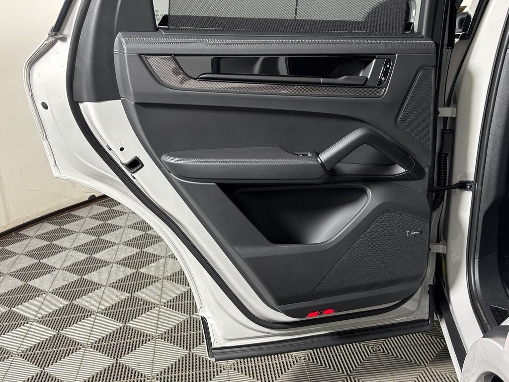 2026 Porsche Cayenne GTS