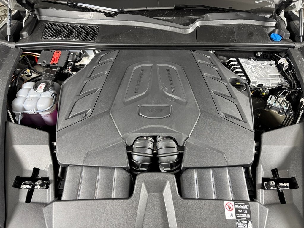 2026 Porsche Cayenne GTS