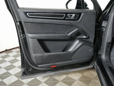 2021 Porsche Cayenne GTS