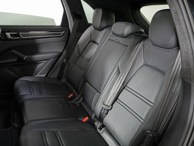 2021 Porsche Cayenne GTS