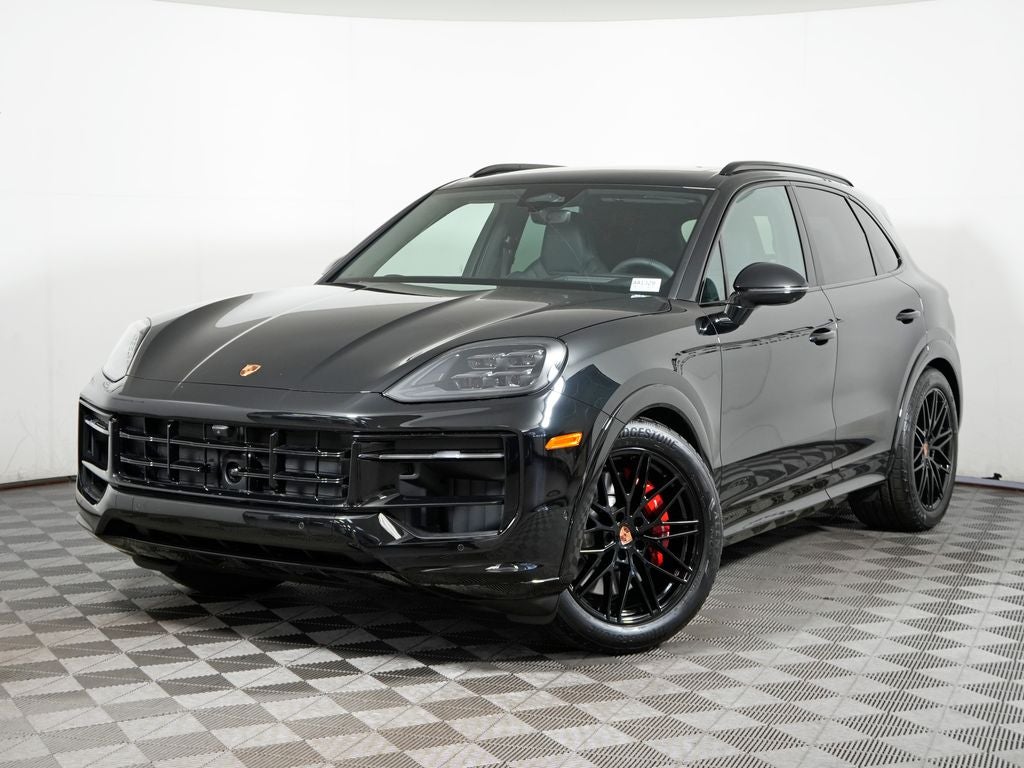 2026 Porsche Cayenne GTS