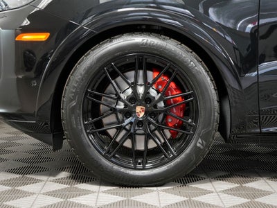 2026 Porsche Cayenne GTS
