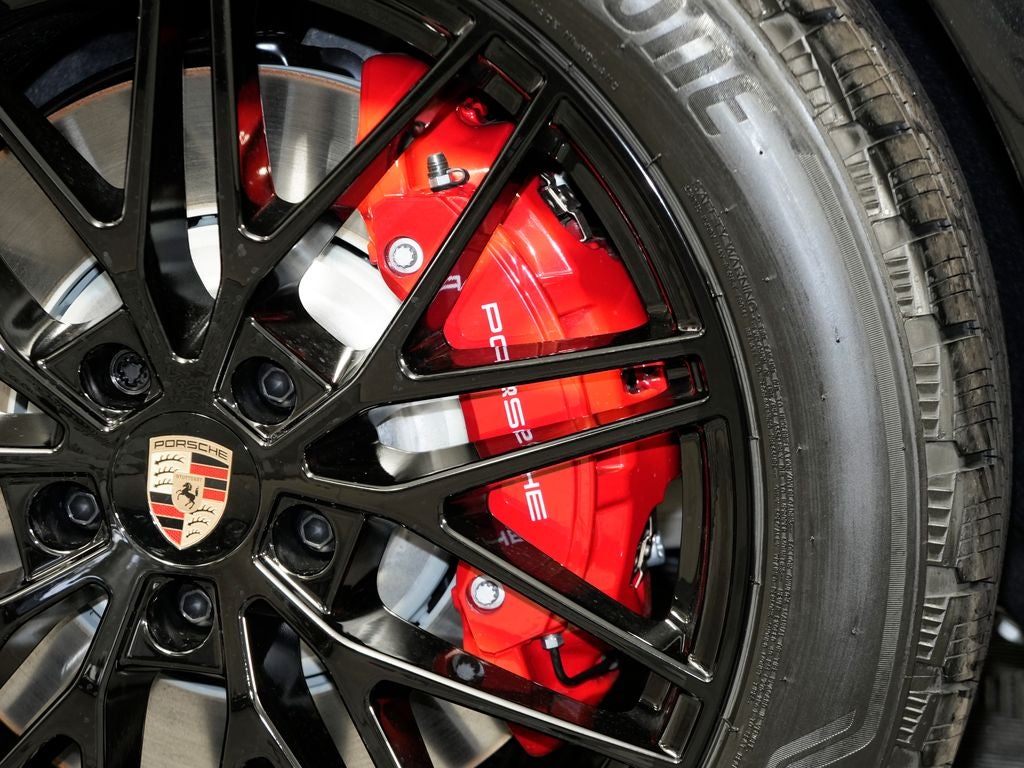 2026 Porsche Cayenne GTS